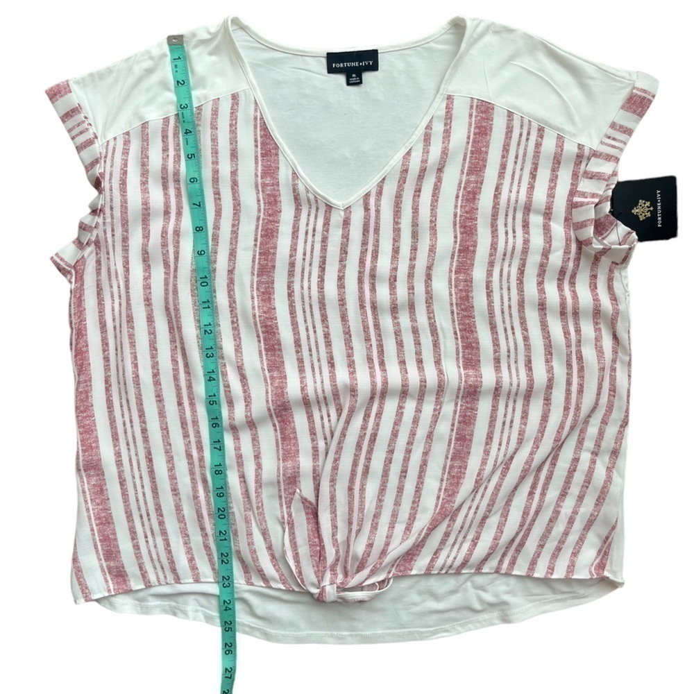 Fortune + Ivy Tie Front Mixed Material Top size X-Large. - Picture 7 of 9